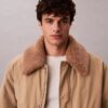 Abrigo tipo car coat acolchado con cuello de sherpa Abrigo tipo car coat acolchado con cuello de sherpa