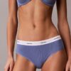Bikini de algodón elástico con costuras acanaladas Bikini de algodón elástico con costuras acanaladas