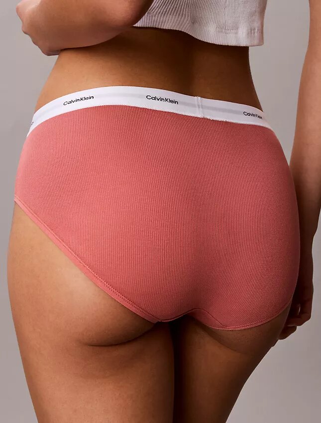 Bikini de algodón elástico con costuras acanaladas Bikini de algodón elástico con costuras acanaladas