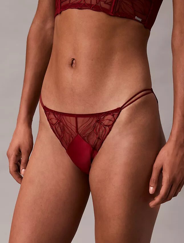 Bikini de encaje floral negro CK Black de CK Bikini de encaje floral negro CK Black de CK
