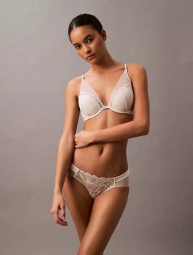 Bikini de encaje floral negro de CK Black