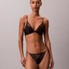 Bikini de encaje floral negro de CK Black Bikini de encaje floral negro de CK Black