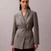 Blazer elástico con cinturón