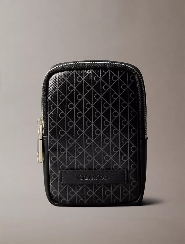 Bolsa con cremallera y logotipo en todo el diseño Bolsa con cremallera y logotipo en todo el diseño