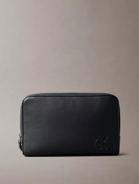Bolsa con Monogram en relieve Bolsa con Monogram en relieve