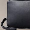 Bolsa con Monogram en relieve
