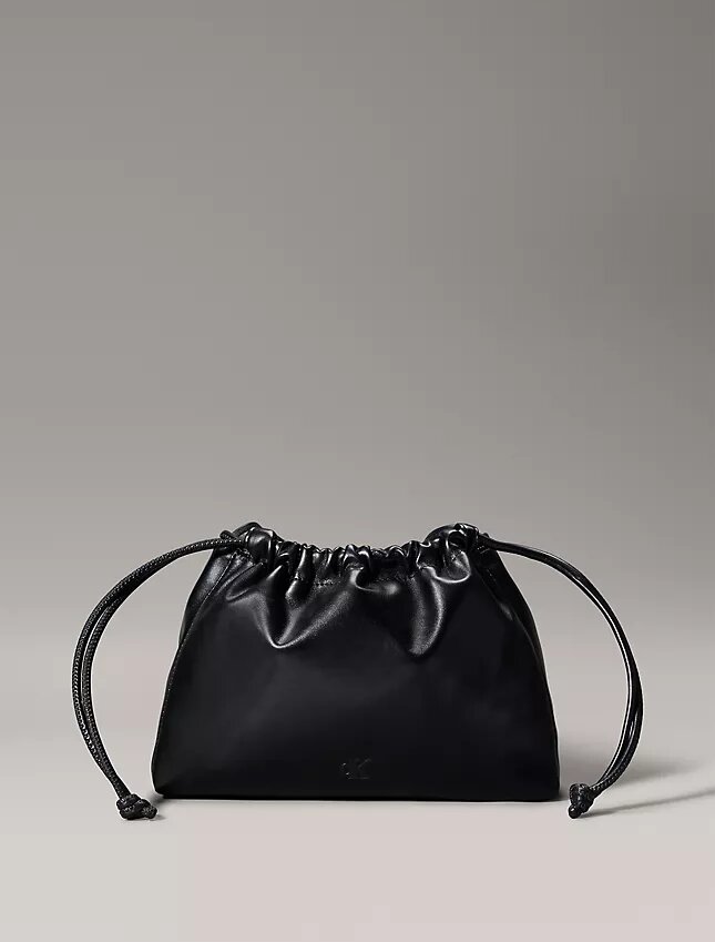 Bolso cruzado con cordón y Monogram Bolso cruzado con cordón y Monogram