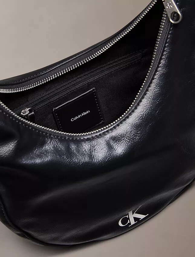 Bolso cruzado pequeño curvo Bolso cruzado pequeño curvo