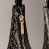 Bolso de hombro con logotipo estampado Bolso de hombro con logotipo estampado