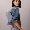 Bolso de hombro convertible de Denim con logotipo Bolso de hombro convertible de Denim con logotipo