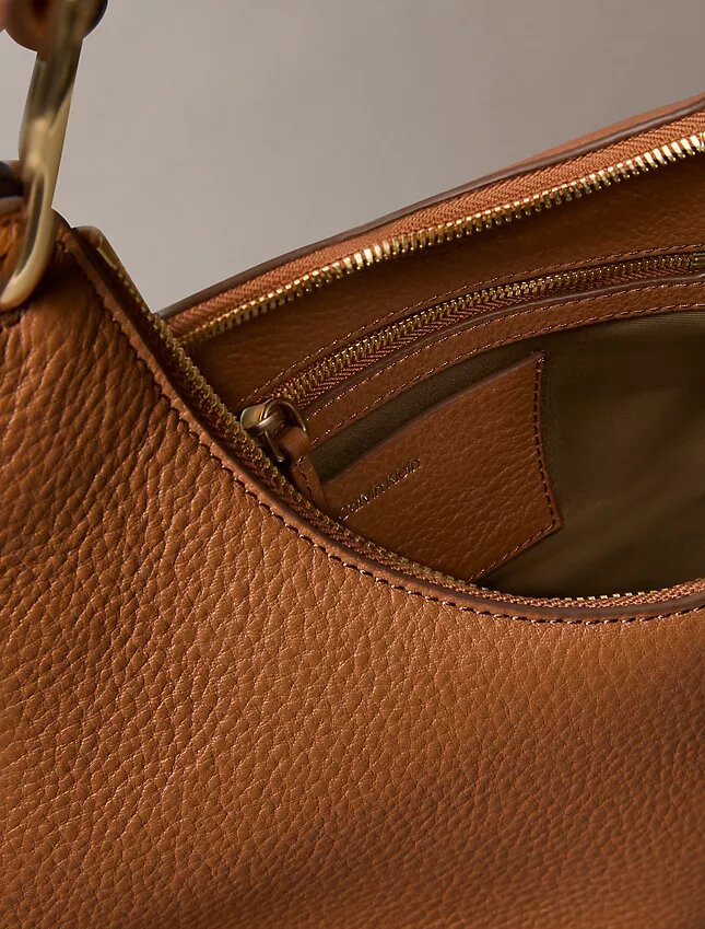 Bolso de hombro de cuero holgado Bolso de hombro de cuero holgado