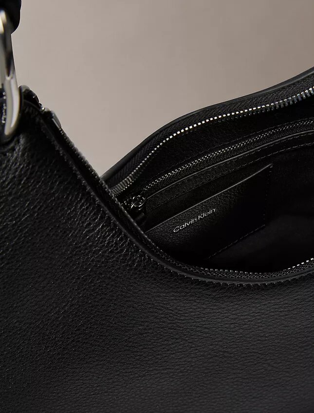 Bolso de hombro de cuero holgado Bolso de hombro de cuero holgado