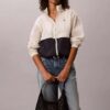 Bolso de hombro de malla con logotipo Bolso de hombro de malla con logotipo