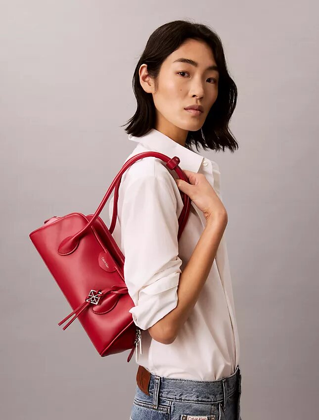 Bolso de hombro mini con logotipo Bolso de hombro mini con logotipo