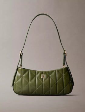 Bolso de hombro pequeño con logotipo acolchado
