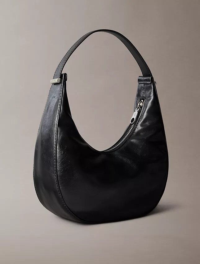 Bolso de hombro pequeño convertible con forma curvada Bolso de hombro pequeño convertible con forma curvada