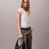 Bolso de hombro pequeño convertible con forma curvada Bolso de hombro pequeño convertible con forma curvada