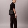 Bolso mensajero refinado