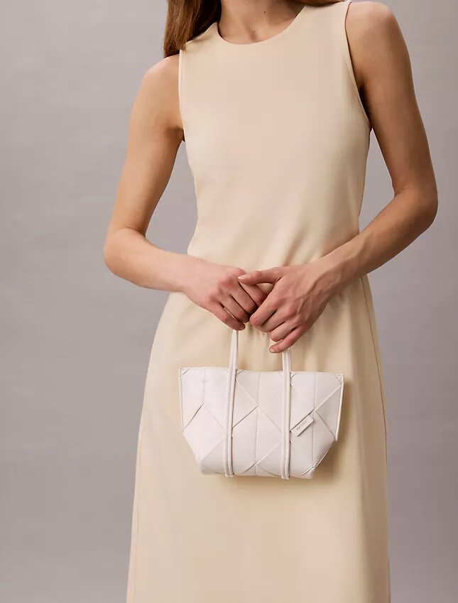 Bolso mini tote cruzado tejido Bolso mini tote cruzado tejido
