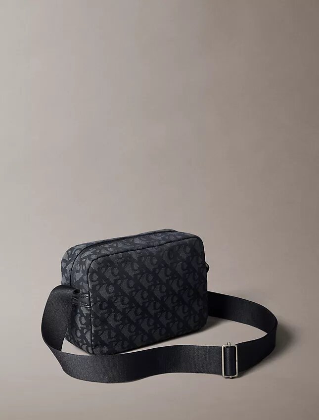 Bolso para cámara con estampado Monogram Bolso para cámara con estampado Monogram