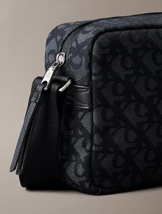 Bolso para cámara con estampado Monogram Bolso para cámara con estampado Monogram