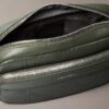 Bolso para cámara con logotipo en relieve por toda la superficie Bolso para cámara con logotipo en relieve por toda la superficie