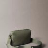 Bolso para cámara con textura granulada