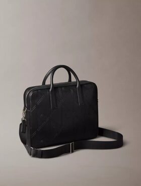 Bolso para el trabajo con logotipo en relieve Bolso para el trabajo con logotipo en relieve