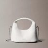 Bolso pequeño holgado con textura granulada Bolso pequeño holgado con textura granulada