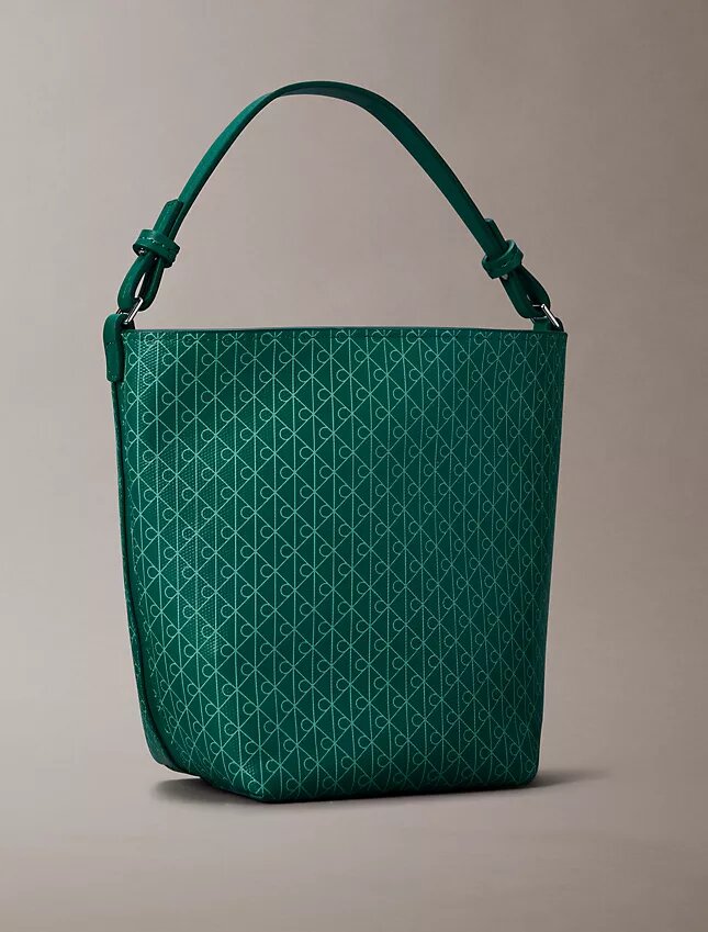 Bolso tipo cubo pequeño con estampado de logotipo en todo el diseño y bolsillo Bolso tipo cubo pequeño con estampado de logotipo en todo el diseño y bolsillo