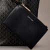 Bolso tipo cubo pequeño con estampado de logotipo en todo el diseño y bolsillo Bolso tipo cubo pequeño con estampado de logotipo en todo el diseño y bolsillo