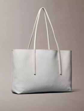Bolso tote con el logotipo del emblema en toda la superficie y bolsillo
