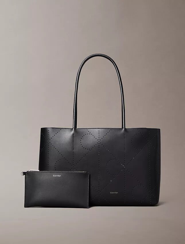 Bolso tote con logotipo perforado Bolso tote con logotipo perforado