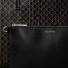 Bolso tote grande con logotipo en todo el diseño y bolsillo Bolso tote grande con logotipo en todo el diseño y bolsillo