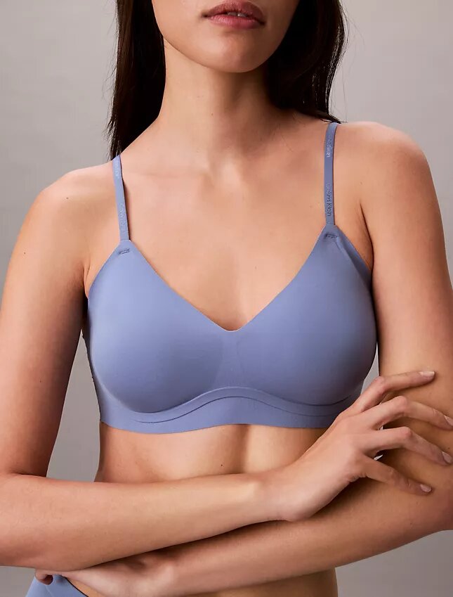Bralette con aros de gel invisibles y forro ligero Bralette con aros de gel invisibles y forro ligero