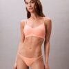 Bralette con forro ligero Form to Body Bralette con forro ligero Form to Body