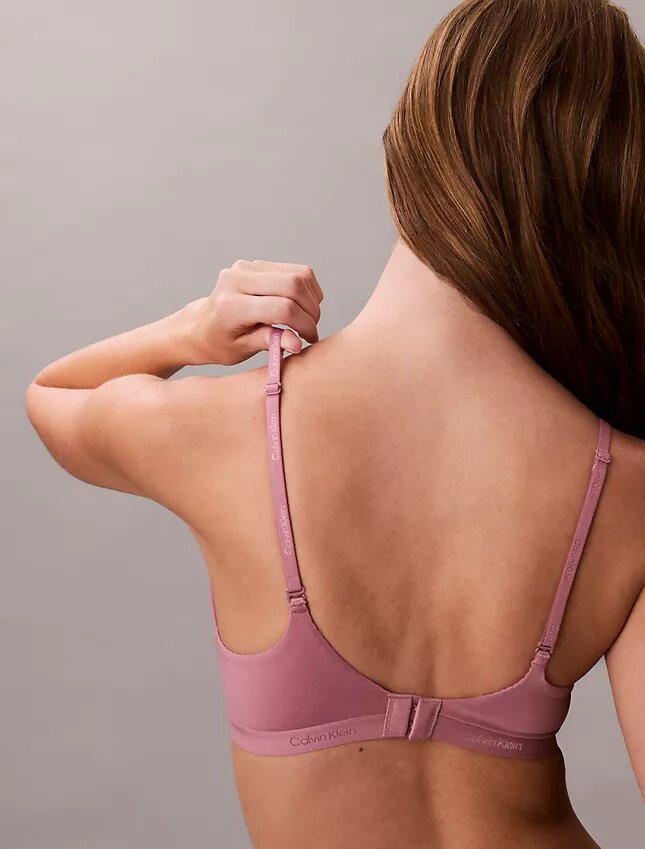Bralette con forro ligero Form to Body Bralette con forro ligero Form to Body