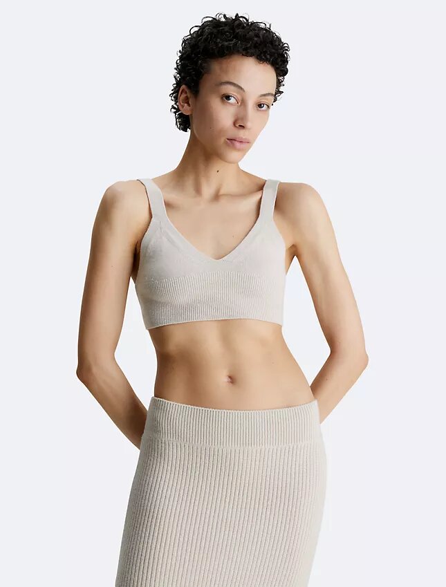 Bralette de mezcla de lana acanalada Bralette de mezcla de lana acanalada