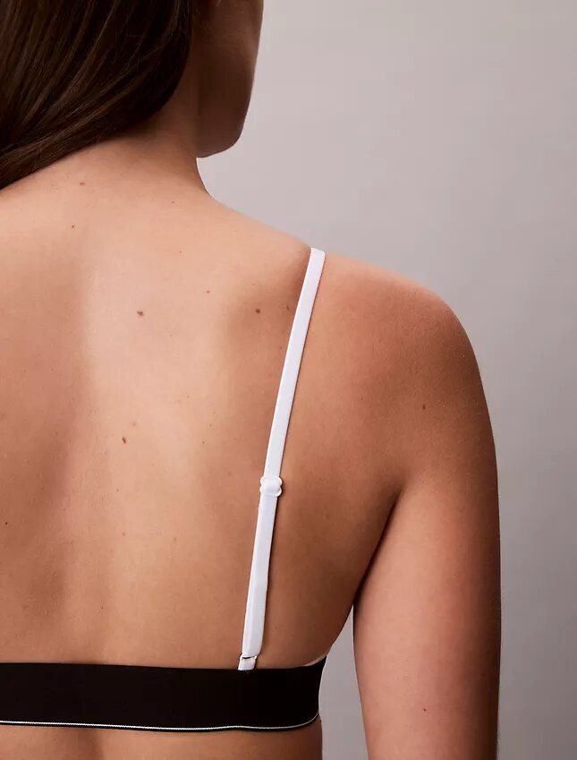 Bralette elástico de microfibra Unlined con Monogram gráfico Bralette elástico de microfibra Unlined con Monogram gráfico