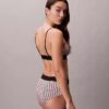 Bralette elástico de microfibra Unlined con Monogram gráfico Bralette elástico de microfibra Unlined con Monogram gráfico