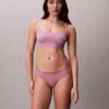 Bralette sin aros y ligeramente forrado de Invisibles Bralette sin aros y ligeramente forrado de Invisibles