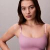 Bralette sin aros y ligeramente forrado de Invisibles Bralette sin aros y ligeramente forrado de Invisibles