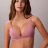 Bralette triangular con forro ligero Form to Body Bralette triangular con forro ligero Form to Body