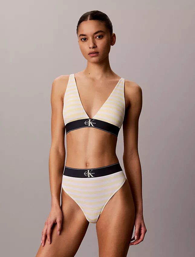 Bralette triangular elástica de Microfiber con Monogram gráfico y forro ligero Bralette triangular elástica de Microfiber con Monogram gráfico y forro ligero