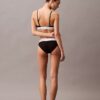 Bralette triangular ligeramente forrada de algodón Modal Icon