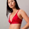 Bralette triangular ligeramente forrado para el Año Nuevo Lunar Bralette triangular ligeramente forrado para el Año Nuevo Lunar