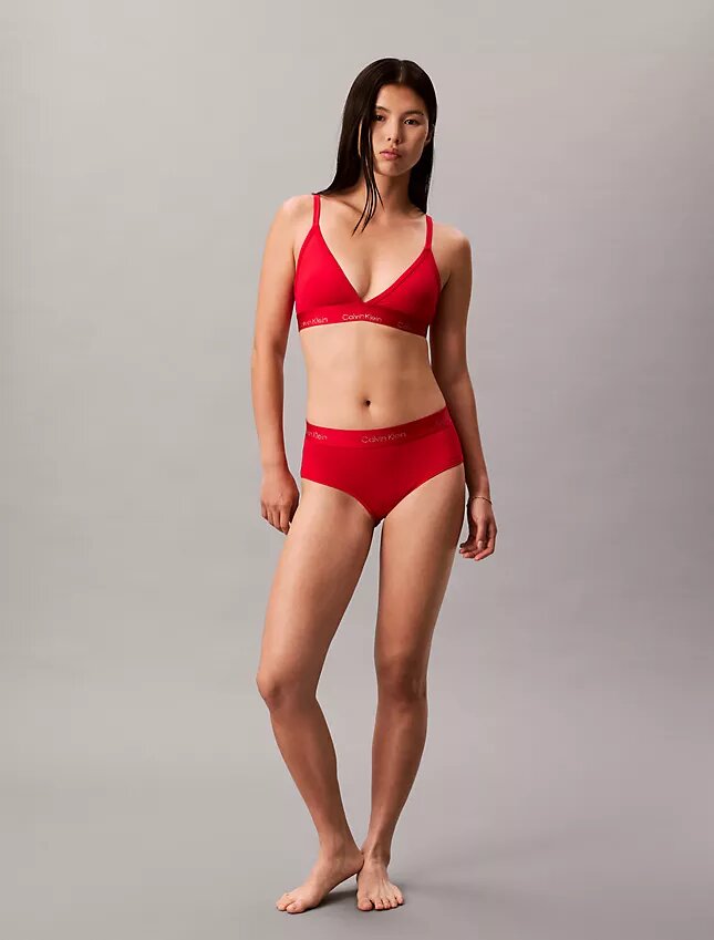 Bralette triangular ligeramente forrado para el Año Nuevo Lunar Bralette triangular ligeramente forrado para el Año Nuevo Lunar