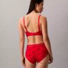 Bralette triangular ligeramente forrado para el Año Nuevo Lunar Bralette triangular ligeramente forrado para el Año Nuevo Lunar