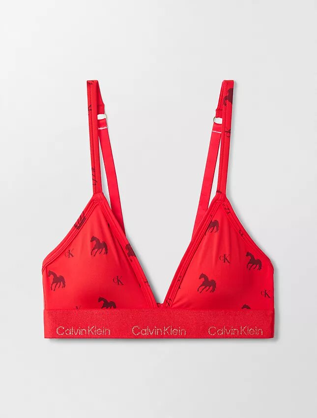 Bralette triangular ligeramente forrado para el Año Nuevo Lunar Bralette triangular ligeramente forrado para el Año Nuevo Lunar