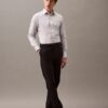 Camisa ajustada con botones y tejido elástico Camisa ajustada con botones y tejido elástico